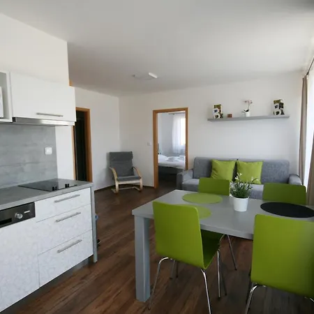 Apollon Apartman