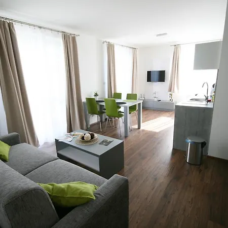 Apollon Apartment