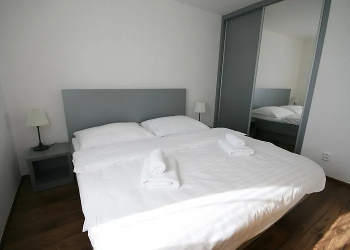Apollon Apartamento